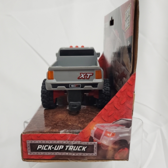 MAXX ACTION PICK UP TRUCK - Picture 5 of 10